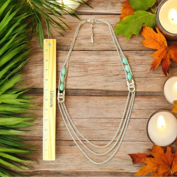 KENNETH COLE Silver Tone Layered Chain Necklace w/ Green Beads & Snake Design - Picture 6 of 9